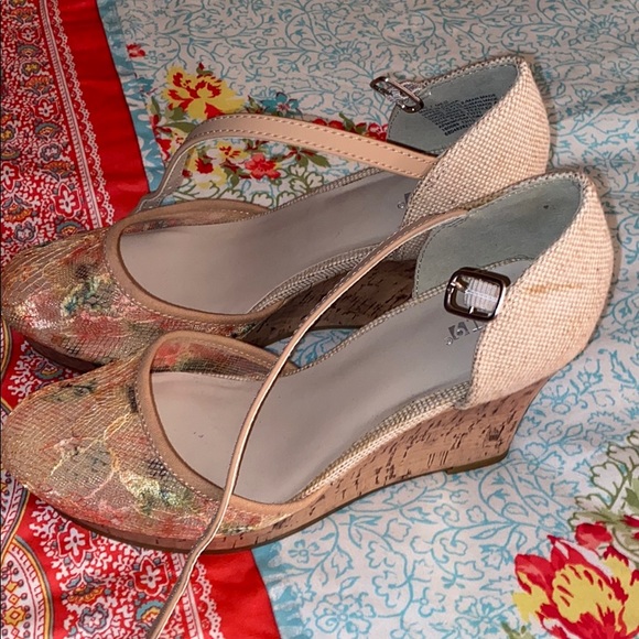 APT. 9 - Picture 4 of 5